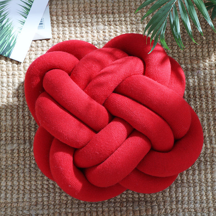 Knot Pillows