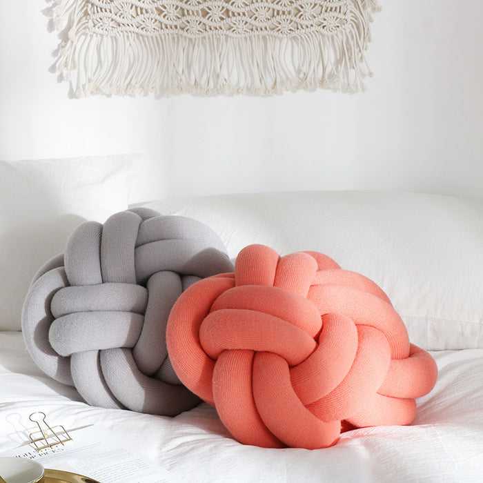 Knot Pillows